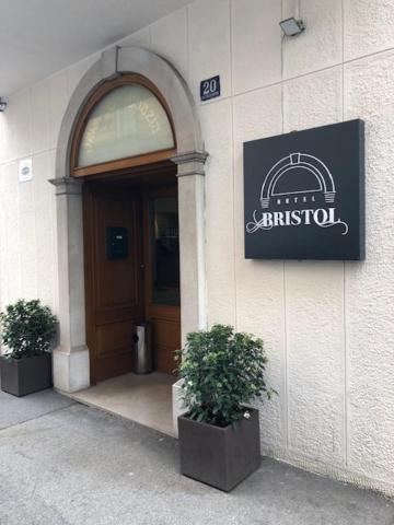 Hotel Bristol Trieste Ngoại thất bức ảnh