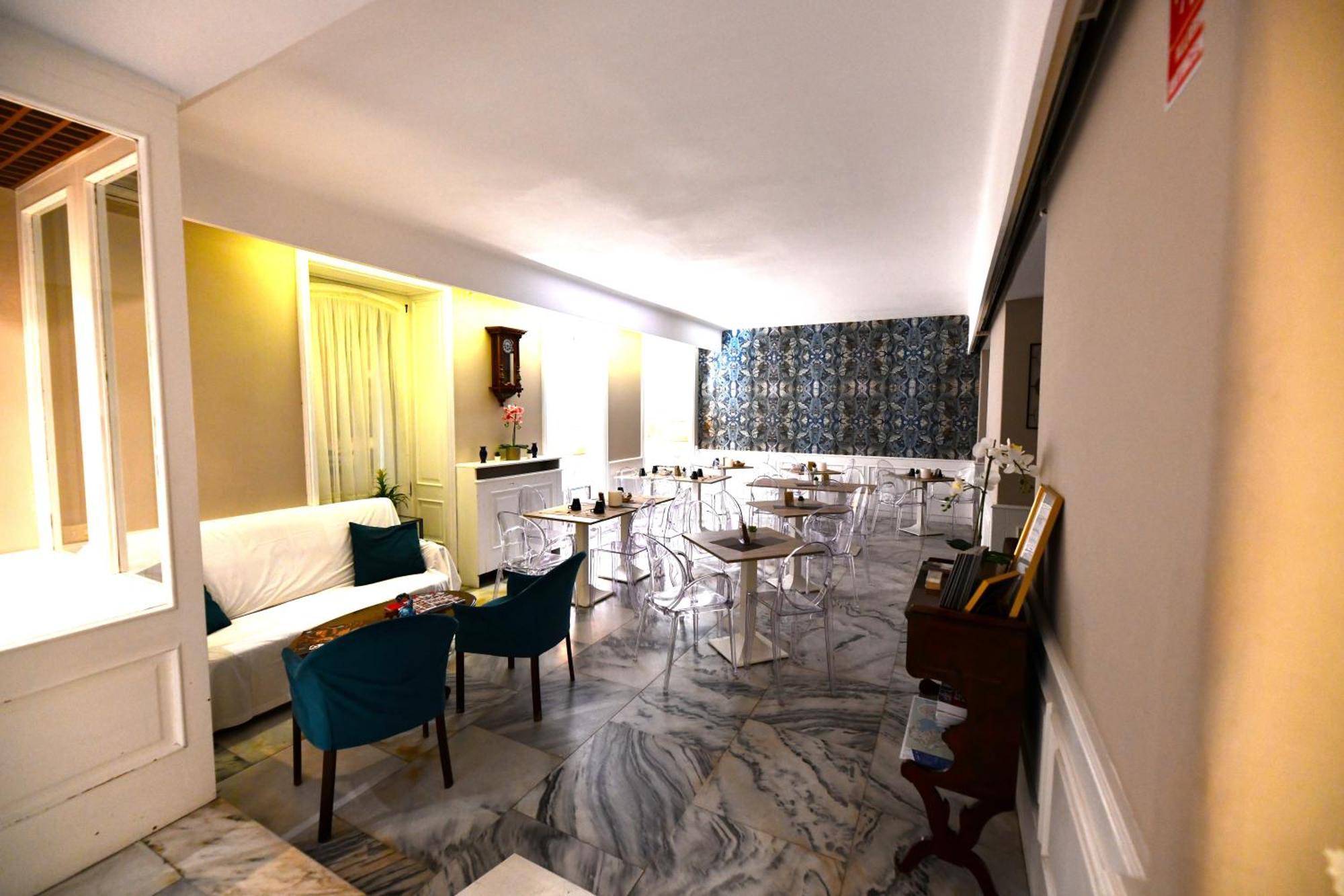 Hotel Bristol Trieste Ngoại thất bức ảnh